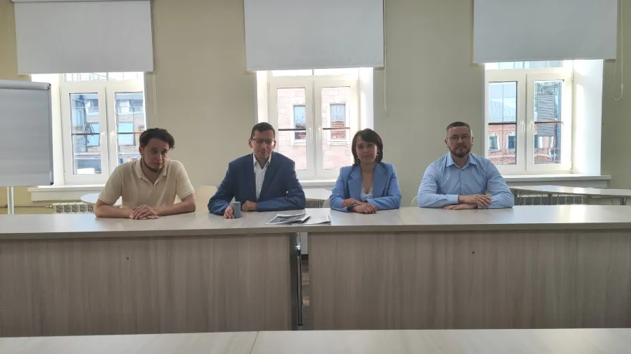 Заместитель губернатора Егор Поляков посетил «Нижегородский дом ученых»